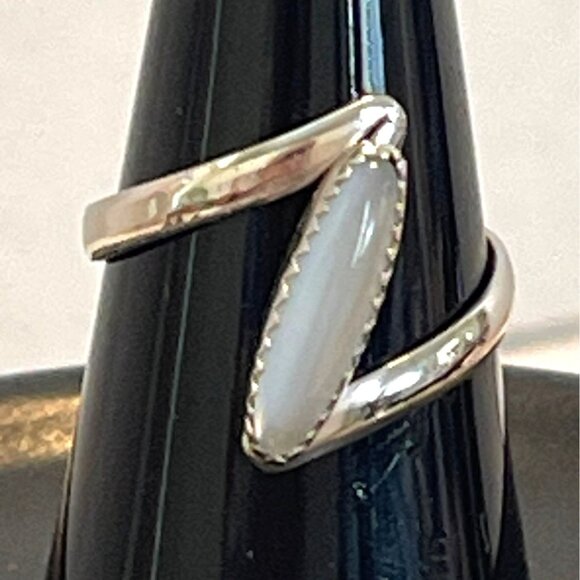 Modernist Marquise Chalcedony Cabochon Bezel Boho Sterling Silver Ring Size 7 - Picture 10 of 11